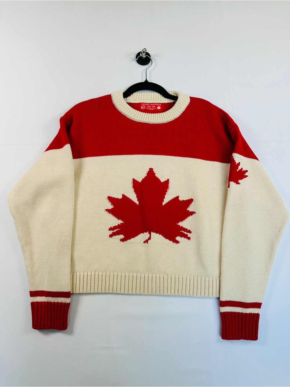 Canada Knitwear Cotton Maple Leaf Cropped Sweater Red Cream S/M